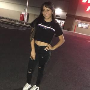 Meet your Posher, Angela